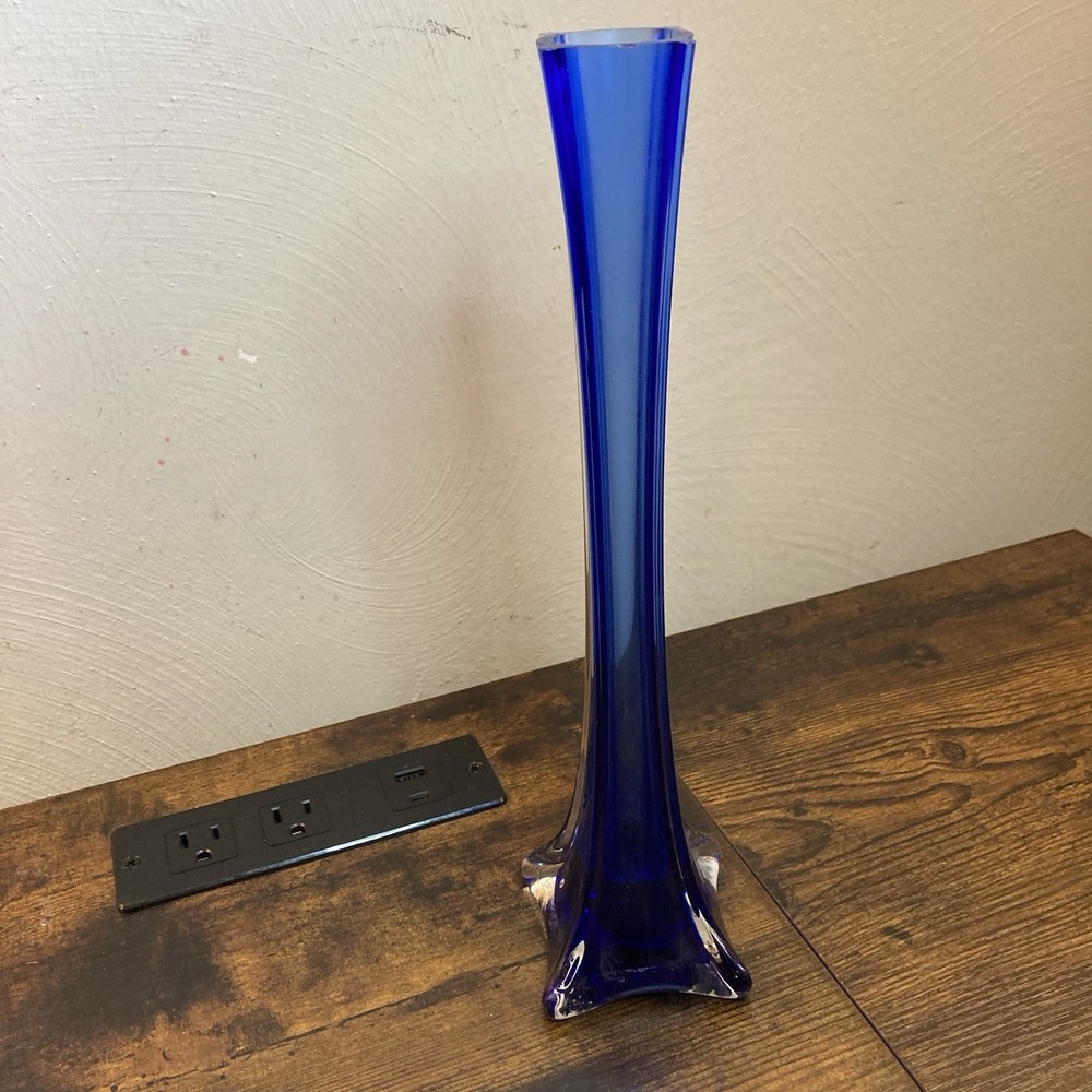 Vintage MCM Cobalt Blue Art Glass Bud Vase Murano-Style‎ Star Base 12"